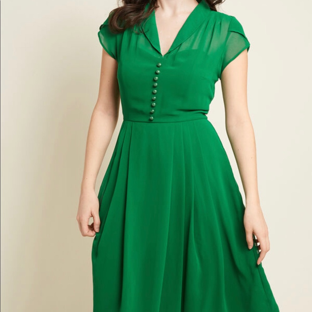 Hell Bunny Vixen Garden Sculpture Dress